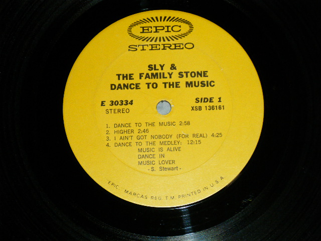 画像: SLY & THE FAMILY STONE - DANCE TO THE MUSIC ( Ex/Ex+++ Looks:Ex+++) / 1971 Version US AMERICA REISSUE "YELLOW Label" Used  LP  