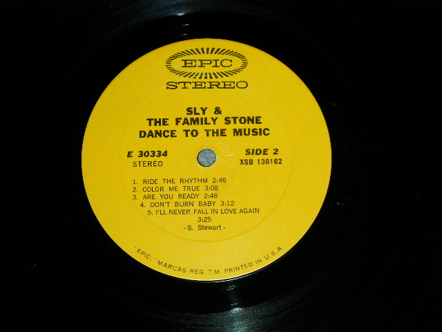 画像: SLY & THE FAMILY STONE - DANCE TO THE MUSIC ( Ex/Ex+++ Looks:Ex+++) / 1971 Version US AMERICA REISSUE "YELLOW Label" Used  LP  