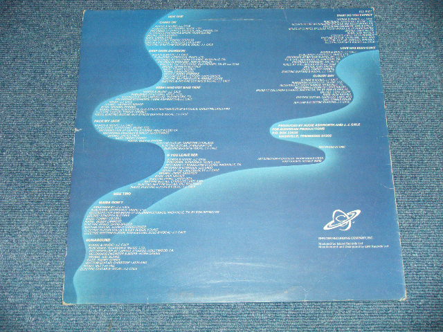 画像: J.J. CALE  J.J.CALE  -  SHADES  (Matrix #    A) ISA-5021  A-1U    B) ISA-5021  B-2U) ( Ex++/Ex+++)   / 1981 UK ENGLAND ORIGINAL "CRESCENT MOON Label"  Used LP