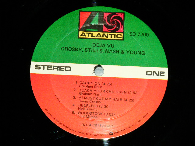 画像: CSN&Y  / CROSBY, STILLS, NASH & YOUNG  - DEJA VU  ( Matrix # A) ST-A-701829-LL REPL △19876 (1) AT PR     B) ST-A-701830-LL REPL △19876-x (3)-x (1) AT PR ) ( Ex++/MINT- )  / 1975 Version US AMERICA 1st Press "RED & GREEN Label" 3rd Version Small "75 ROCKFELLER Label"   2nd Press "PRINTED PICTURE COVER"  Used LP 