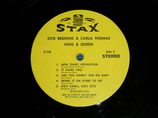 画像: OTIS REDDING & CARLA THOMAS - KING & QUEEN (Matrix # A) ST-STX-66973-AA △10255 /  B) ST-STX-66974-AA △10255-x) ( Ex+/Ex++ ; Cut out )  / 1967 US AMERICA ORIGINAL 2nd Press "YELLOW Label" "   Used LP 1st Press SQUARE "1841 BROADWAY Label" STEREO Used LP 