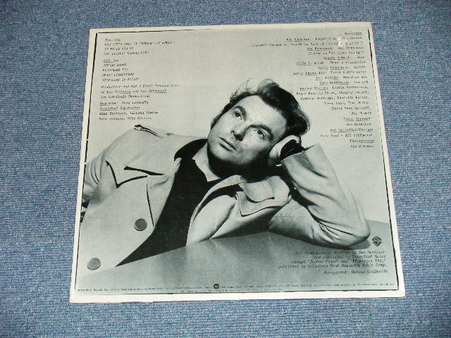 画像: VAN MORRISON - A PIIRIOD OF TRANSITION(SEALED : BB ) / 1977 US AMERICA ORIGINAL "BRAND NEW SEALED" LP 