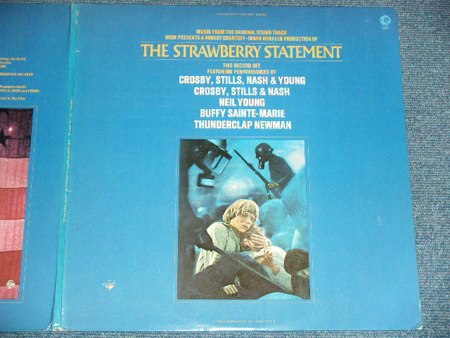 画像: OST/V.A.  ( CSN&Y CROSBY, STILLS, NASH & YOUNG, BUFFY SAINTE-MARIE, THUNDERCLAP NEWMAN  )  - THE STRAWBERRY STATEMENT いちご白書 ( Ex+++/MINT- BB )   /  1970 US AMERICA ORIGINAL  Used  2-LP's 