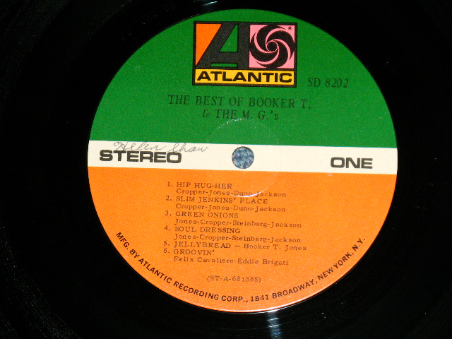 画像:   BOOKER T.& THE MG'S - THE BEST OF  ( Matrix # -A)  STA 681365 3S /B) STA 681366 2S) ( Ex++/Ex+++, A-1:Ex++  :EDSP ) / 1970 US AMERICA  2nd Press "RED & GREEN with 1841 Address Label" " Used LP 