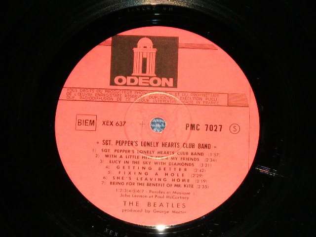 画像: THE BEATLES - SGT. PEPPER'S LONELY HEARTS CLUB BAND :With INSERTS & INNER Sleeve  ( Ex+/Ex++ ) / 1967? FRANCE ORIGINAL?  (FRANCE ORIGINAL? RED  ODEON Label  MONO Press + GERMAN ORIGINAL Jacket ) Rare MONO Used  LP Released in FRENCH Only???? 