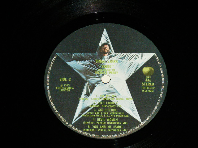 画像: RINGO STARR -  RINGO( Martix # 1U/3U ) ( Ex++/Ex+++ ) / 1973 UK ENGLAND  ORIGINAL Used LP 