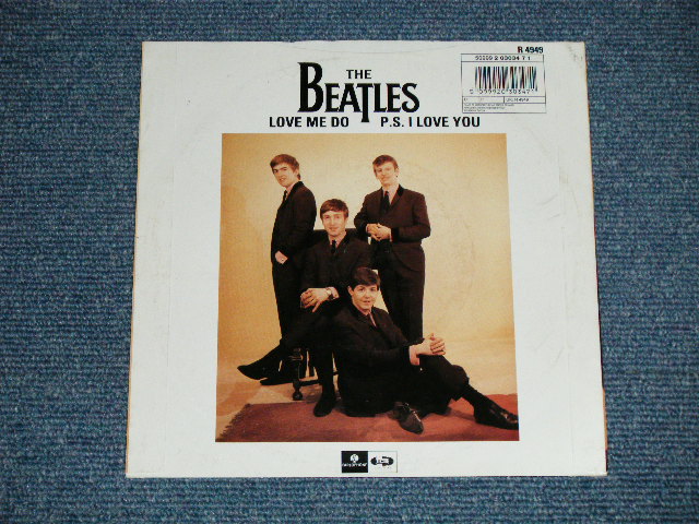 画像: The BEATLES - LOVE ME DO : P.S.I LOVE YOU  (Ex+/Ex+++ / 1982? UK ENGLAND "SILVER Label Version"   REISSUE  Used 7" Single With PICTURE SLEEVE 