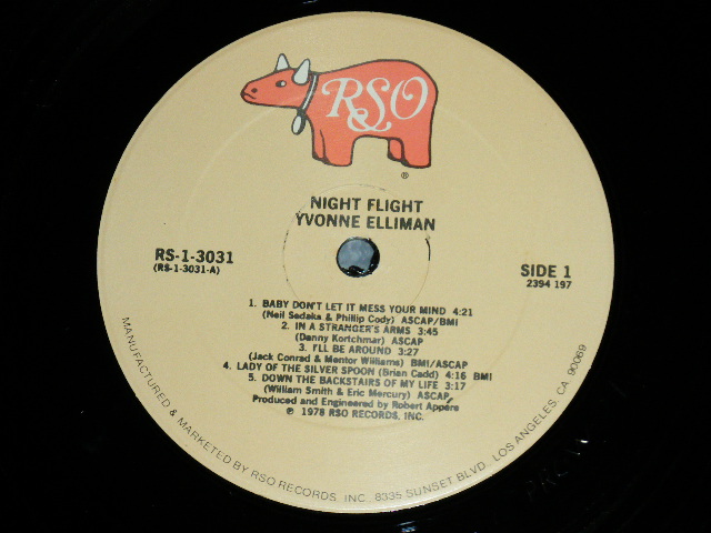 画像: YVONNE ELLIMAN - NIGHT FLIGHT  ( Ex+++/MINT- : Cut out) / 1977 US AMERICA  ORIGINAL  Used LP 
