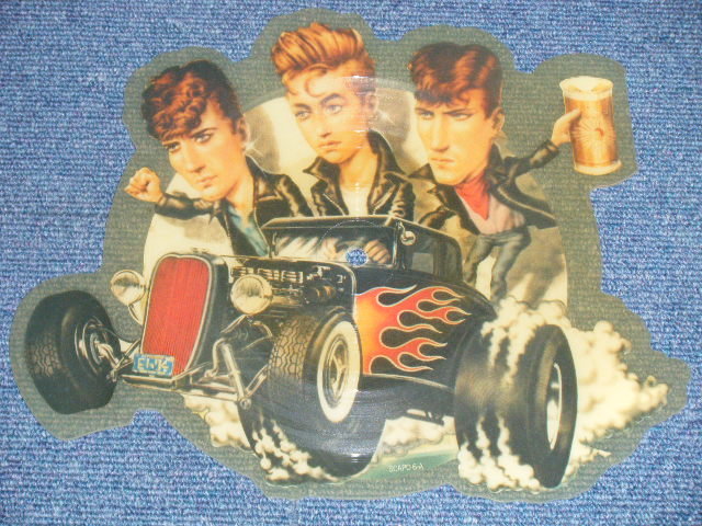 画像: STRAY CATS - SHE'S SEXY + 17 : SHAPED PICTURE DISC  ( -/MINT- ) / 1983 UK ENGLAND ORIGINAL Used 7" Single  