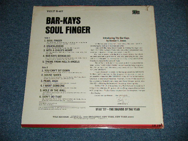 画像: THE BAR-KAYS - SOUL FINGER (Matrix #         A) ST-VO-671069-A AT LW       B) ST-VO-671070-A AT LW ) (Ex++/Ex+++ Looks:Ex+) / 1967 US AMERICA ORIGINAL  "YELLOW Label with DIST.BY ATCO at Bottom" STEREO   Used LP