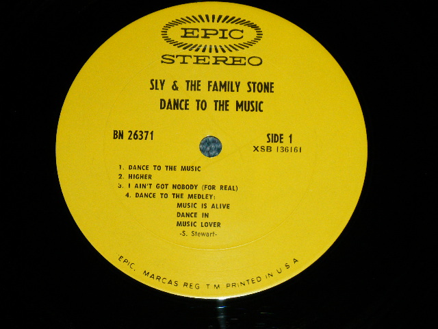 画像: SLY & THE FAMILY STONE - DANCE TO THE MUSIC ( Ex++/MINT- B-1:Ex++) / 1968 US AMERICA ORIGINAL "1st Press Jacket" Used  LP  