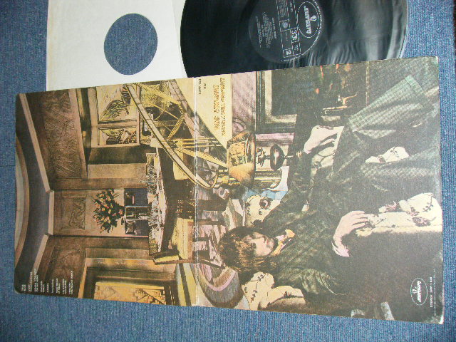 画像1: ROD STEWART - NEVER A DULL MOMENT (Matrix # A)1//1 / B) 2//1 ) (Ex+/MINT-) /1972 UK ENGLAND ORIGINAL "EXPORT Jacket???" Used LP 
