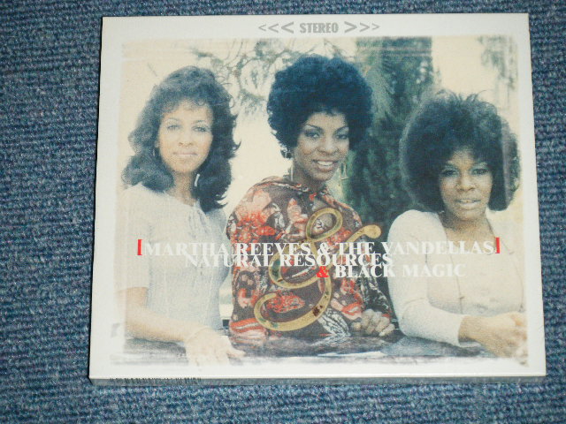 画像1: MARTHA REEVES & THE VANDELLAS  - NATURAL RESOURCES + BLACK MAGIC : 2 in 1 +Bonus  (SEALED)  / 2002 UK ENGLAND  ORIGINAL "BRAND NEW SAELED" CD