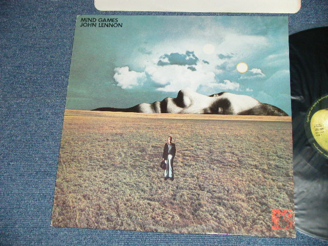 画像1: JOHN LENNON of THE BEATLES - MIND GAMES ( Matrix # 4/3 ) (Ex+++/MINT-)   / 1973 UK ENGLAND ORIGINAL Used LP with ORIGINAL INNER SLEEVE -