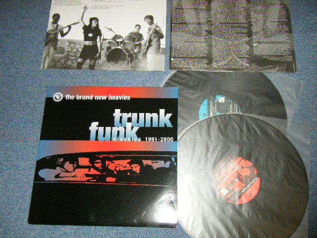 画像1: THE BRAND NEW HEAVIES - CLASSICS 1991-2000 :TRUNK FUNK  ( Ex+++/MINT-) / 2000 US AMERICA  ORIGINAL Used 2-LP's 