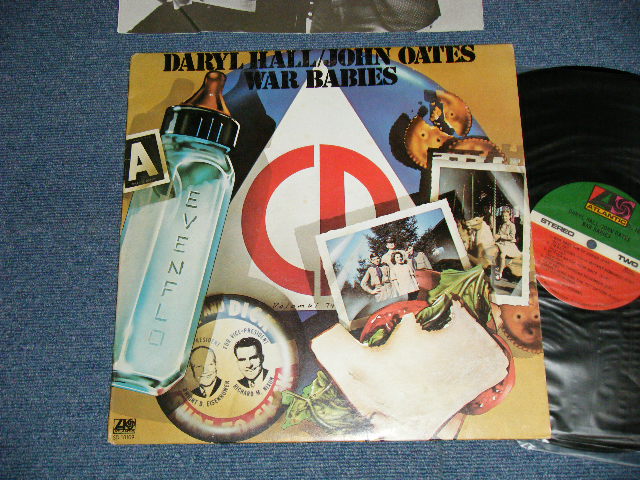 画像1: DARYL HALL & JOHN OATS - WAR BABIES ( Matrix # A) ST-A-743203-AAA-1 PR STERLING     B) ST-A-743204-BBB-1 PR STERLING  ) ( Ex++/Ex+++)  / 1971 US AMERICA ORIGINAL 1st Press  "Large 75 ROCKFELLER at Bottom Label""  Used LP 