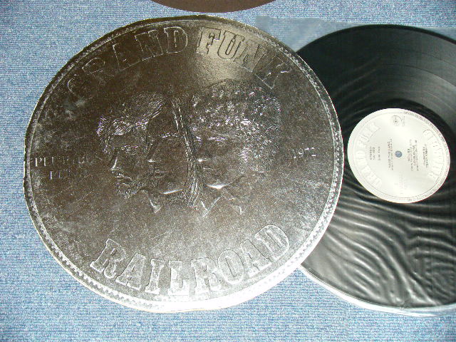 画像1: GFR GRAND FUNK RAILROAD - E PLURIBUS FUNK ( Matrix #    A) 1-853-F28 /B) 2-853-F29)  ( Ex+++/Ex+++ Looks:MINT-) / 1971 US AMERICA ORIGINAL "ROUNDED COVER" Used LP 