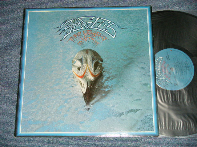 画像1: EAGLES - GREATEST HITS   (Matrix #  A)7E 1052-A -27 PRC  1-1-1(or 1-H)  B)7E-1052-B-27 1-)  (Ex++/MINT-) / 1975 US AMERICA ORIGINAL 2nd Press "FULL EMBOSSED Cover" "2nd Press CUSTOM Label" Used LP 