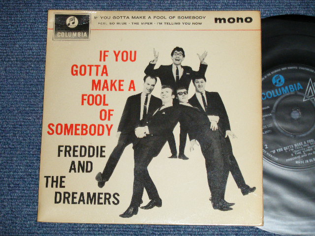 画像1: FREDDIE AND THE DREAMERS - IF YOU GOTTA MAKE A FOOL OF SOMEBODY  (Ex++/Ex+++) / 1963 UK ENGLAND ORIGINAL Used 7" 45 rpm EP With PICTURE SLEEVE 45
