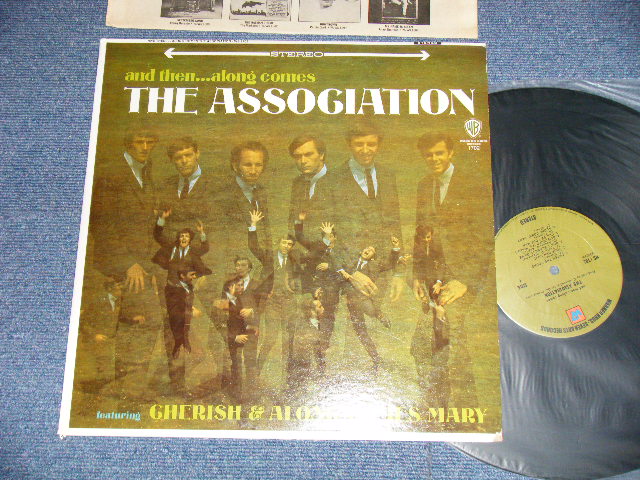 画像1: THE ASSOCIATION - AND THEN...ALONG COMES (Matrix # A) WS 39259 IJ  B) 39260  WS 1702 B-1L)  (Ex+++/MINT-) / 1967 US AMERICA REISSUE "GREEN with W7 Label" STEREO Used LP