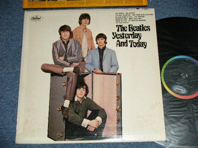 画像1: The BEATLES - YESTERDAY And TODAY ( Matrix # A)  T-1-2553- F9 #2    B)  T-2-2553-G12 #2  )  ( Ex++/MINT ) / 1966 US AMERICA  "BLACK with RAINBOW Label" MONO Used LP 