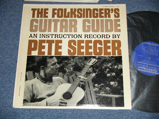 画像1: PETE SEEGER  - THE FOLK SINGERs'S GUITAR GUIDE : ALL INSTRUCTION RECORDS BY PETE SEEGER (Ex++/Ex+++, Ex+++) / 1955  US AMERICA ORIGINAL Used LP's 