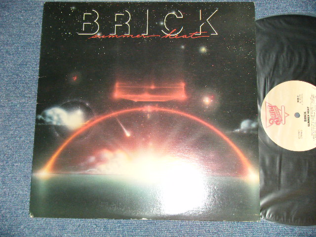 画像1: BRICK - SUMMER HEAT  (Ex++/MINT-)  / 1981 US AMERICA ORIGINAL Used LP 