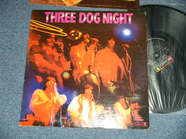 画像1: THREE DOG NIGHT  - THREE DOG NIGHT  (Matrix #  A) 50048-1-Re D-1  MR　△12454       B)  50048-2-Re D-1  MR　△12454 -x  ) ( Ex++/Ex+ WOBC, WOL EDSP) / 1969 US AMERICA ORIGINAL "1st Press FRONT Cover" "1st Press Label" Used LP 