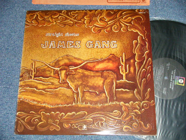 画像1: JAMES GANG - STRAIGHT SHOOTER  (Ex+++/MINT- BB) / 1972 US AMERICA ORIGINAL 1st Press"EMBOSSED Cover" "BLACK Label" Used LP 