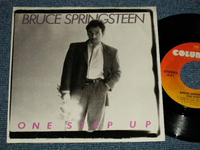 画像1: BRUCE SPRINGSTEEN -  A) ONE STEP UP  B) B SIDE ROULETTE  ( Ex++/Ex+++ ) / 1988 US AMERICA ORIGINAL Used 7" Single with PICTURE SLEEVE 