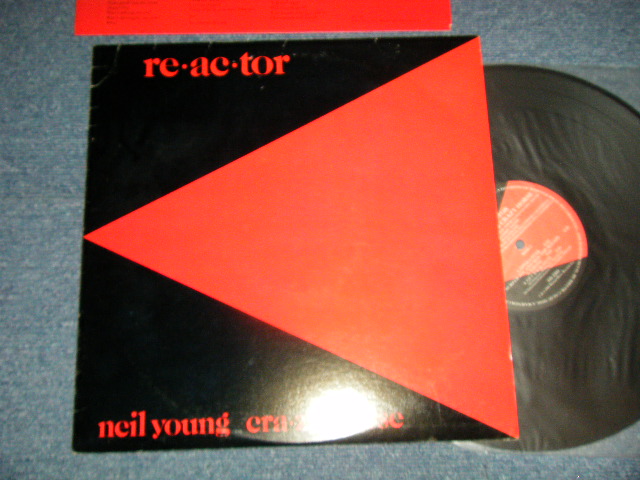 画像1: NEIL YOUNG  - REACTOR ( Matrix #  A)  HS-1-2304-S3-RE-1 dg +SLM+▵921   B)   HS-2-2304-S2  dg  SLM+▵921-x ) (Ex++/MINT-) /1981 US AMERICA ORIGINAL Used LP  with CUSTOM INNER SLEEVE
