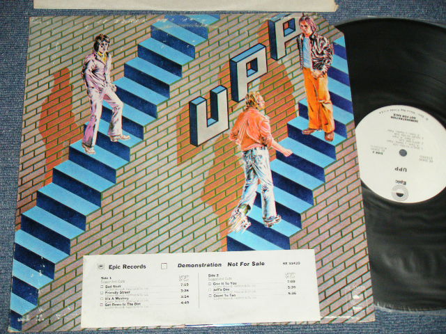 画像1: UPP - UPP (Guest Guitar on JEFF BECK) with PROMO SHEET (Ex++/Ex+++ Cut out Corner for PROMO)  / 1975 US AMERICA ORIGINAL"WHITE LABEL PROMO" Used LP 