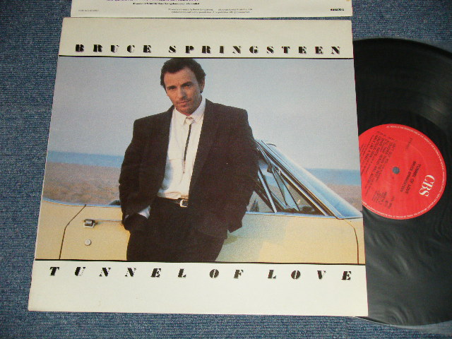 画像1: BRUCE SPRINGSTEEN - TUNNEL OF LOVE ( Matrix #A) 460270-1-A2-3   B) DMM A C-01-4602702D-B)  (Ex+++/MINT) / 1987 UK ENGLAND ORIGINAL "With CUSTOM INNER SLEEVE  With LYRICS "  Used  LP  