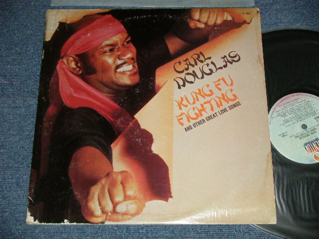 画像1: CARL DOUGLAS - KUNG FU FIGHTING (VG+++/Ex+++ WTRDMG)  / 1974 US AMERICA ORIGINAL Used LP 
