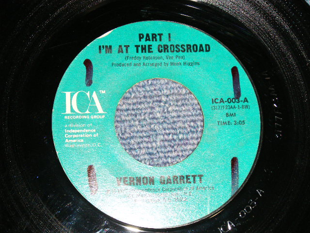 画像1: VERNON GARRETT  - A) I'M AT THE CROSSROAD Pt.1  B) I'M AT THE CROSSROAD Pt.2 (FUNKY) (Ex+++/Ex+++)  / 1977 US AMERICA ORIGINAL  Used 7" 45 rpm Single  