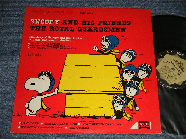 画像1: THE ROYAL GUARDSMEN - SNOOPY AND HIS FRIENDS (Ex++/Ex++)/ 1967 US AMERICA ORIGINAL STEREO Used LP 