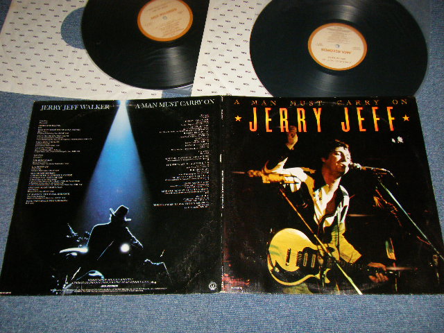 画像1: JERRY JEFF WALKER -  A MAN MUST CARRY ON (Ex+/Ex+++) /19?? US AMERICA  2nd Press "TAN (BROWN) Lbel" Used 2-LP