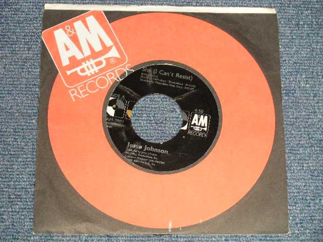 画像1: JESSE JOHNSON - A) SHE (I CAN'T RESIST)  B) BLACK IN AMERICA (Ex+++/Ex+++) / 1986 US AMERICA ORIGINAL Used 7"45