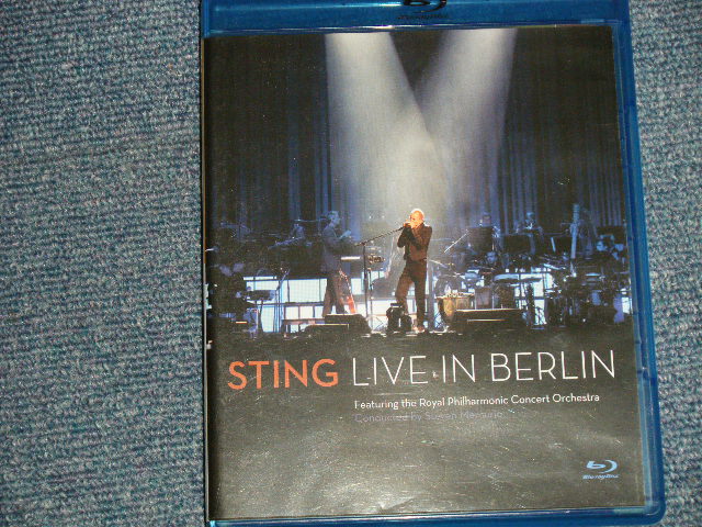 画像1: STING (POLICE) - LIVE IN BERLIN (MINT-/MINT) / 2000 EUROPE? or US?ORIGINAL Used Blu-Ray