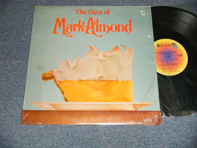 画像1: MARK-ALMOND - THE BEST OF (Ex+++/MINT- BB) / 1976 Version US AMERICA 2nd Press "YELLOW TARGET Label"  Used LP
