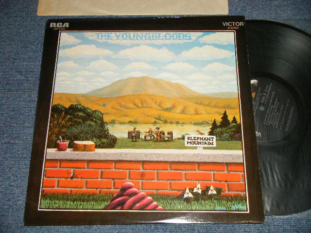 画像1: The YOUNGBLOODS - ELEPHANT MOUNTAIN (Ex+++/Ex+++ A-6:Ex) / Late 1970's US AMERICA  3rd Press "BLACK Label" Used LP 