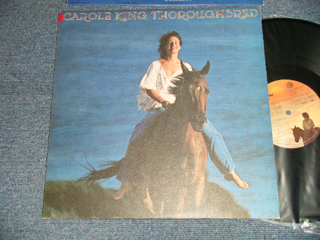 画像1: CAROLE KING -THOROUGHBRED  (Matrix #A) ODE SP77068 (RE-1) M1 (ᴍʀ) ∆20310 (3)  B)ODE SP77068-M3 REPL MR V ∆20310-x (2)) "SANTA MARIA in CALIFORNIA Press" (Ex++/MINT- STOC, SWOBC) / 1975 US AMERICA ORIGINAL "PROMO" "With CUSTOM INNER SLEEVE" Used LP 