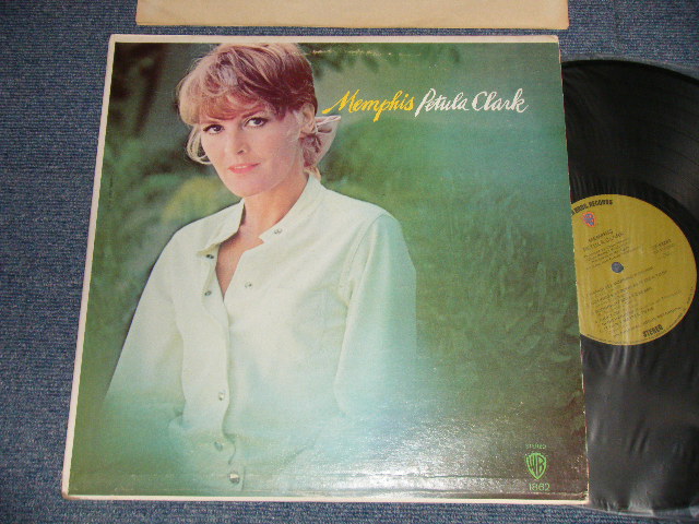 画像1: PETULA CLARK - MEMPHIS (Matrix #A)ST-1-33282 W1#1  0 B)ST-2-93282 W1#1  0) (Ex++/Ex+++) / 1970 US AMERICA ORIGINAL "CAPITOL RECORD CLUB" 1st Press "GREEN with WB Logo on Top Label" Used LP