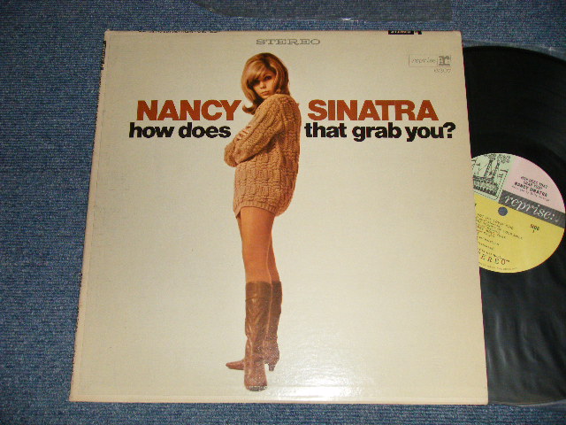 画像1: NANCY SINATRA - HOW DOES THAT GRAB YOU? (MINT-/MINT-) / 1966 US AMERICA ORIGINAL 1st press "MULTI COLOR Label"  STEREO Used LP 