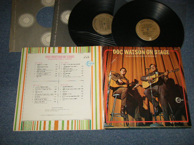 画像1: DOC WATSON - DOC WATSON ON STAGE : Featuring MERLE WATSON (Ex++/Ex++ Looks:Ex++) / 1970 US AMERICA ORIGINAL Used 2-LP