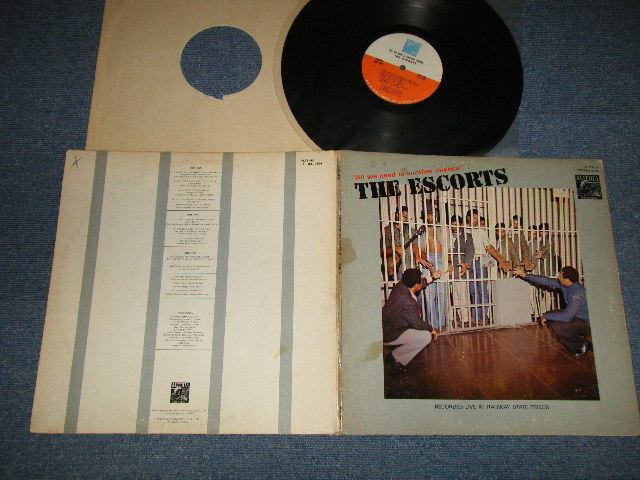 画像1: THE ESCORTS - ALL WE NEED IS ANOTHER CHANCE (Ex/Ex++ EDSP) / 1973 US AMERICA ORIGINAL Used LP 
