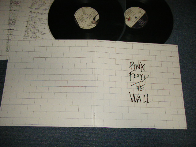 画像1: PINK FLOYD - THE WALL (BG Cut) (Ex++/Ex++) / 2016 Version US AMERICA REISSUE "180 Gram" Used 2-LP 