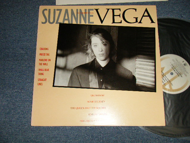 画像1: SUZANNE VEGA - SUZANNE VEGA (STERLING Cut) (MINT-/MINT-) / 1985 US AMERICA ORIGIN Used LP 