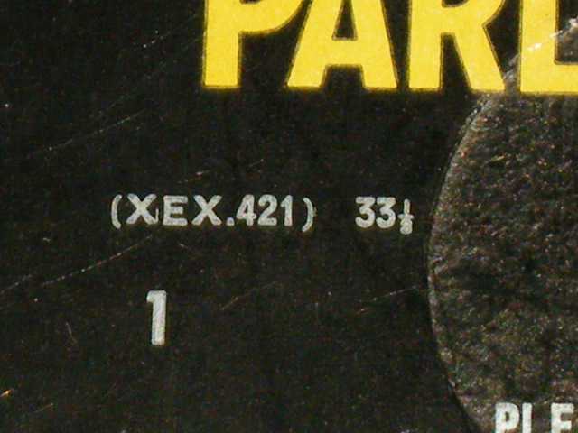 画像1: THE BEATLES - PLEASE PLEASE ME (33 1/3 Credit at label) (Matrix #A)XEX-421-1N  RP  2 B)XEX-422-1N  RD  1 2) (VG+++/Ex Looks:VG+++) / 1963 UK ENGLAND "YELLOW PARLOPHONE Label" MONO Used LP