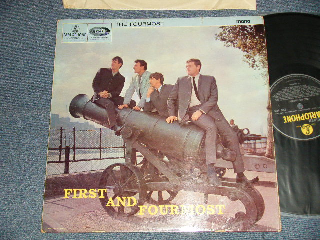 画像1: The FOURMOST - FIRST AND FOURMOST (Ex+++, Ex++/Ex+++) / 1965 UK ENGLAND ORIGINAL 1st Press "YELLOW PARLOPHONE Label" MONO Used LP 